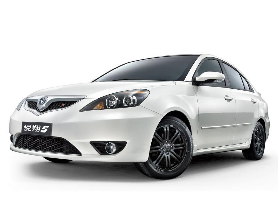  Chana Alsvin S Sedan 2011 года  (фото 1 из 6)